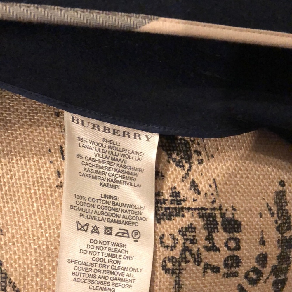 Burberry Brit - Picture 3 of 12